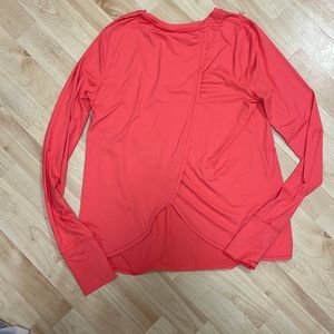 NEW Athleta Long Sleeve Curtain Back